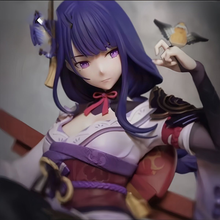 Load image into Gallery viewer, Raiden Shogun Figurines