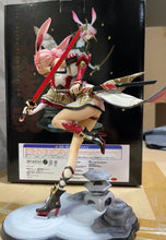 Load image into Gallery viewer, Honkai Impact Yae Sakura Premium Figure