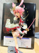 Load image into Gallery viewer, Honkai Impact Yae Sakura Premium Figure